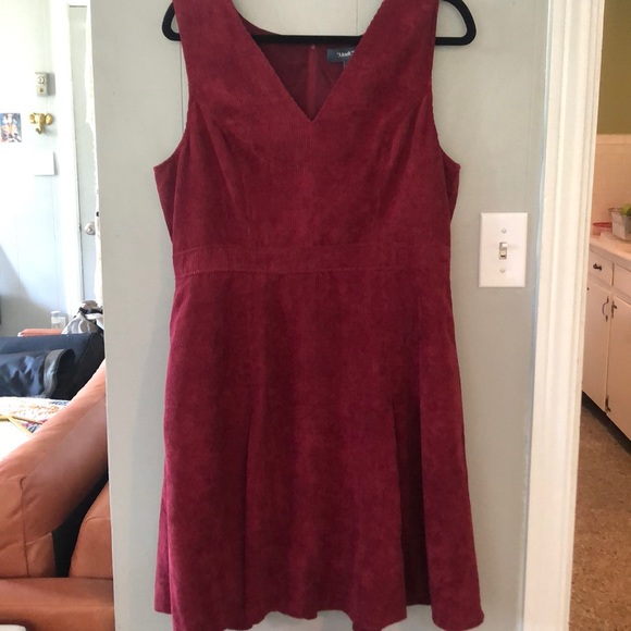 ModCloth Corduroy burgundy POCKET dress- 14 - Picture 2 of 4